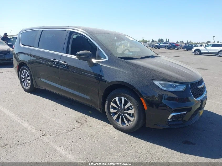 2022 CHRYSLER PACIFICA HYBRID PLUG-IN TOURING L