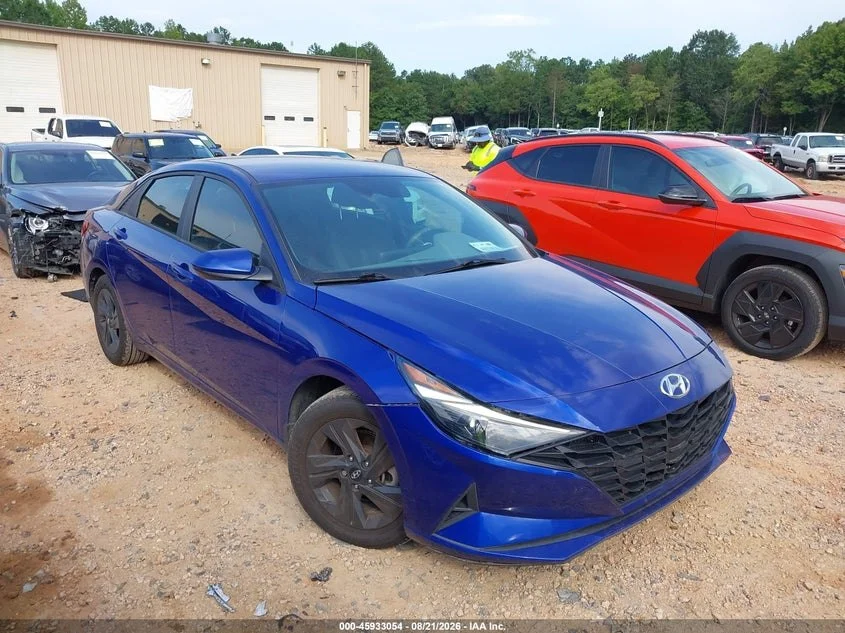 2022 HYUNDAI ELANTRA SEL