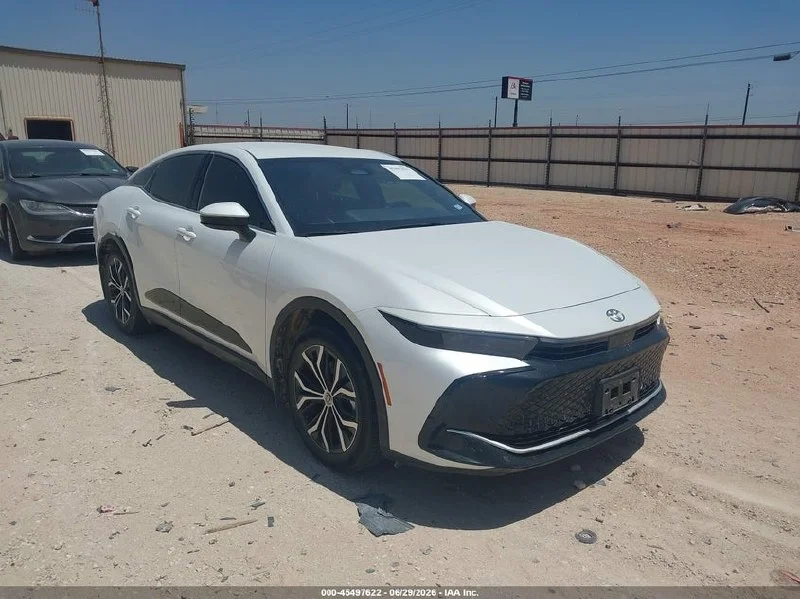 2024 TOYOTA CROWN XLE