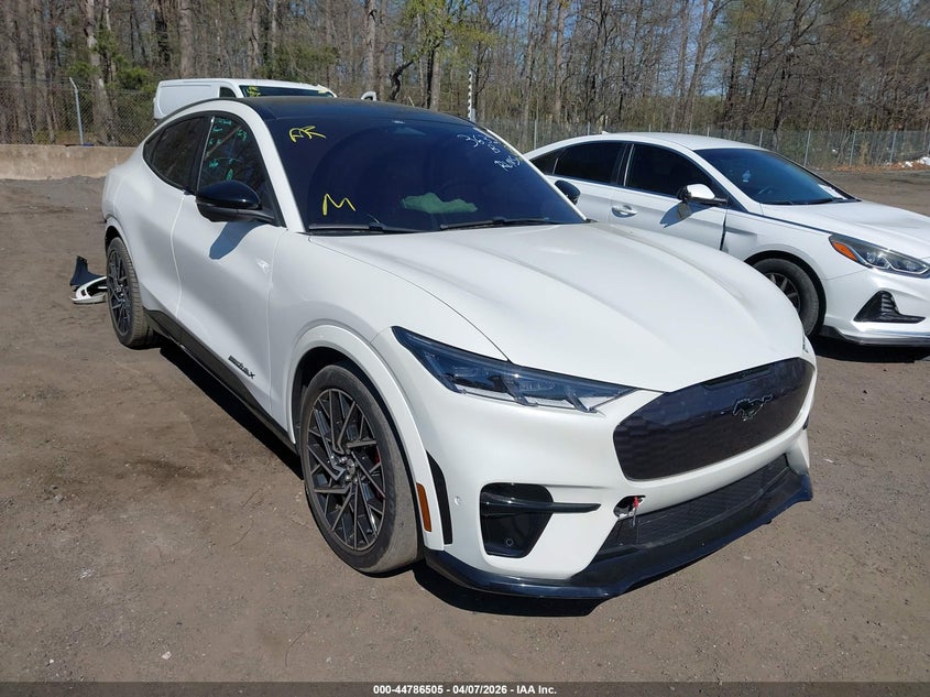 2022 FORD MUSTANG MACH-E GT
