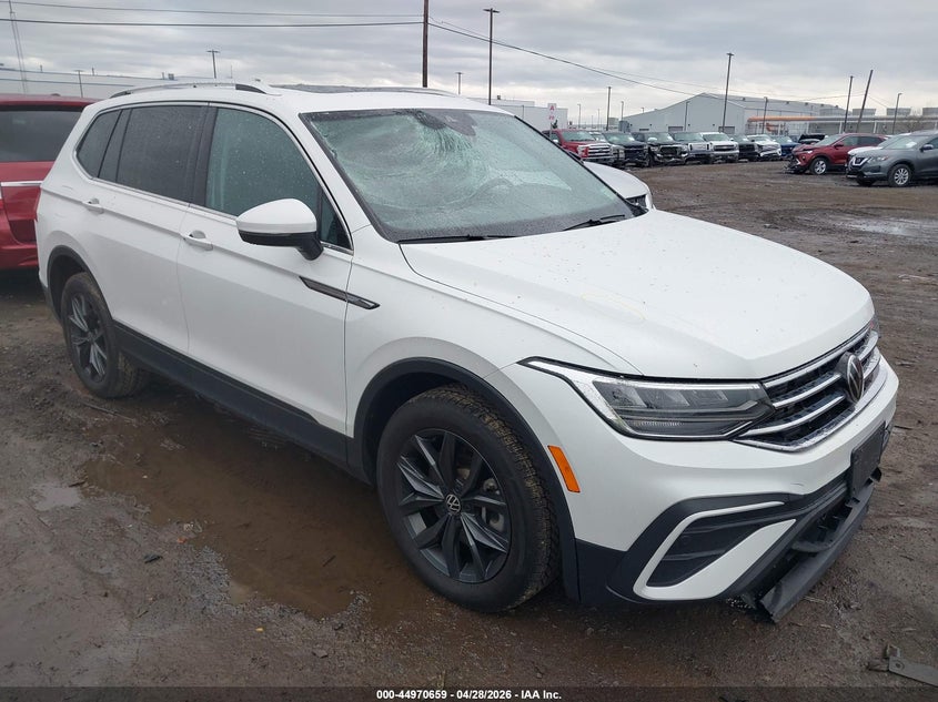 2023 VOLKSWAGEN TIGUAN 2.0T SE