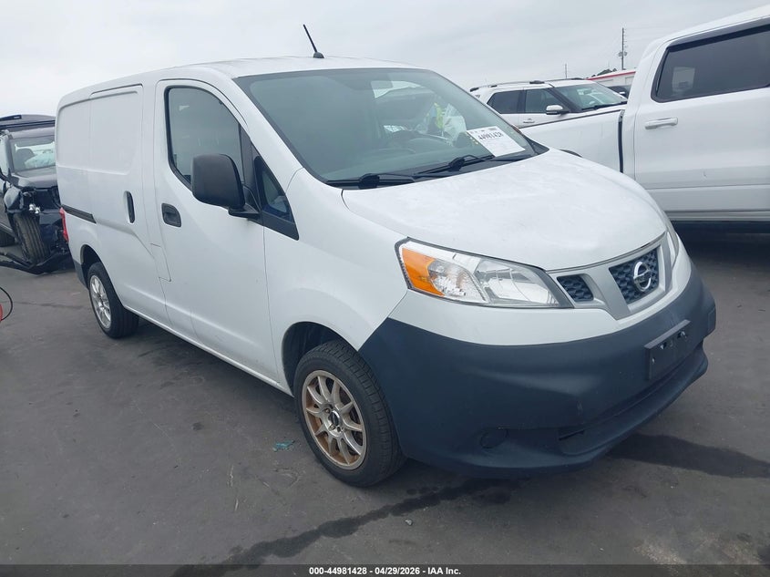 2017 NISSAN NV200 S