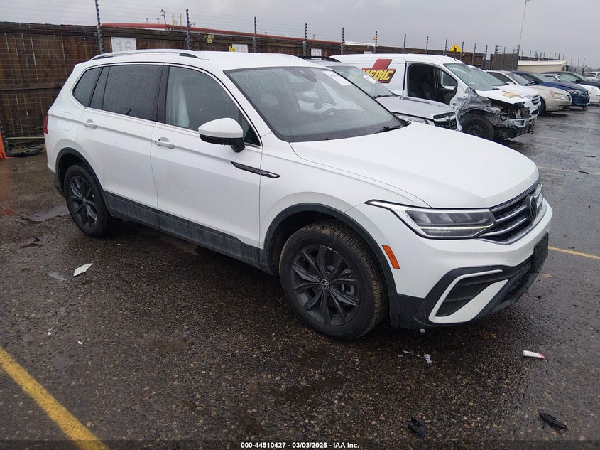 2022 VOLKSWAGEN TIGUAN 2.0T SE