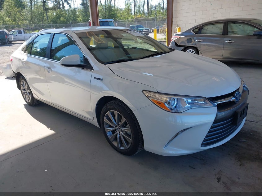 2017 TOYOTA CAMRY HYBRID XLE