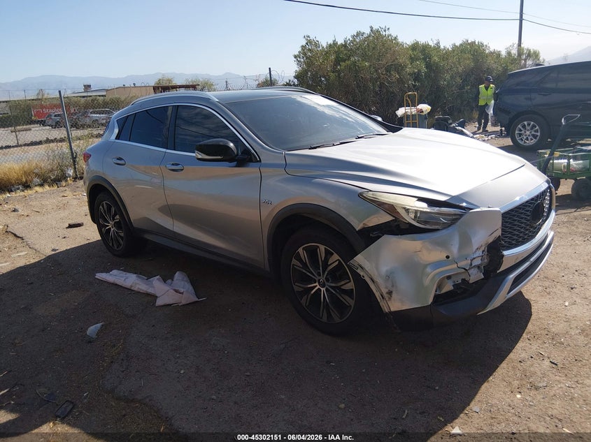 2018 INFINITI QX30 PREMIUM