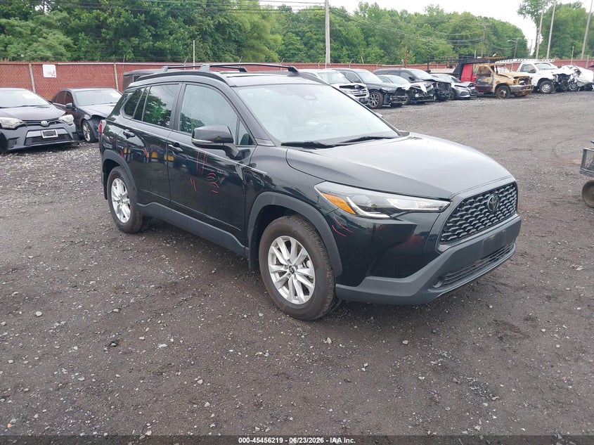 2023 TOYOTA COROLLA CROSS LE