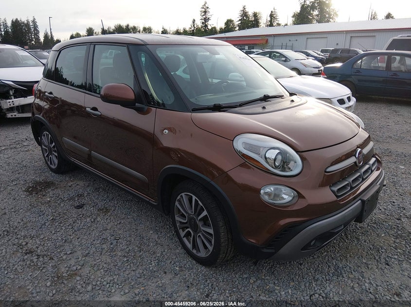 2018 FIAT 500L TREKKING