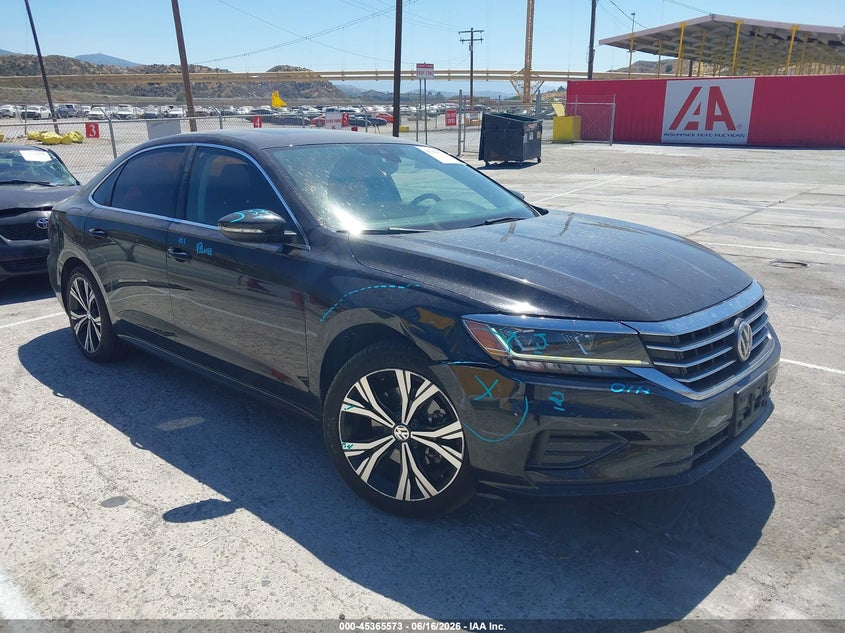 2022 VOLKSWAGEN PASSAT 2.0T SE