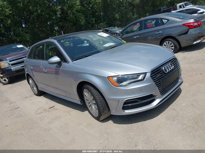 2016 AUDI A3 E-TRON 1.4T PREMIUM
