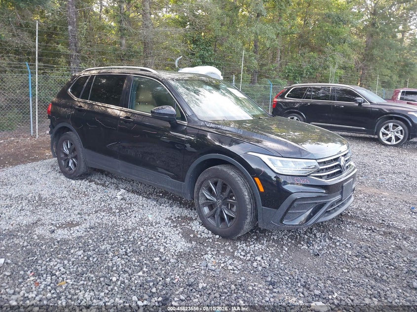 2022 VOLKSWAGEN TIGUAN 2.0T SE