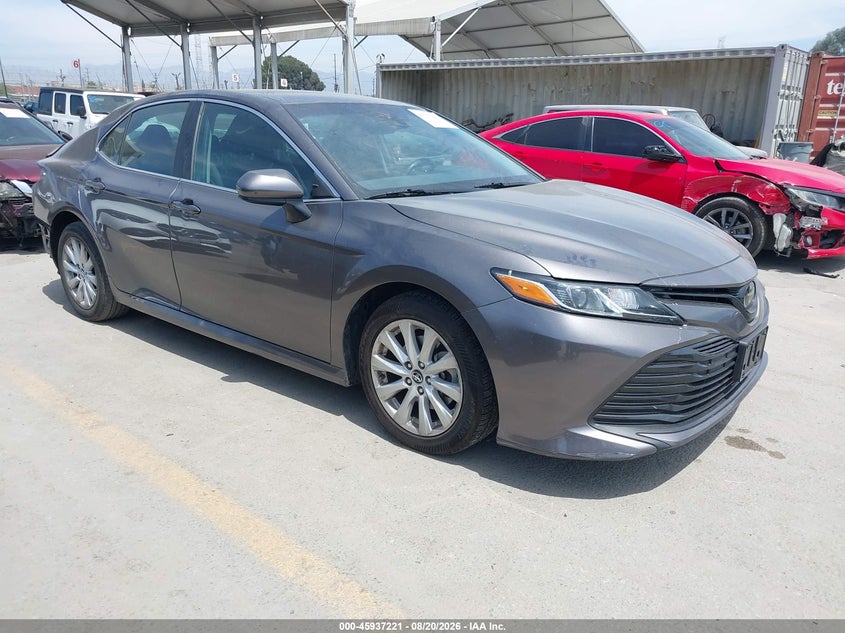 2019 TOYOTA CAMRY LE