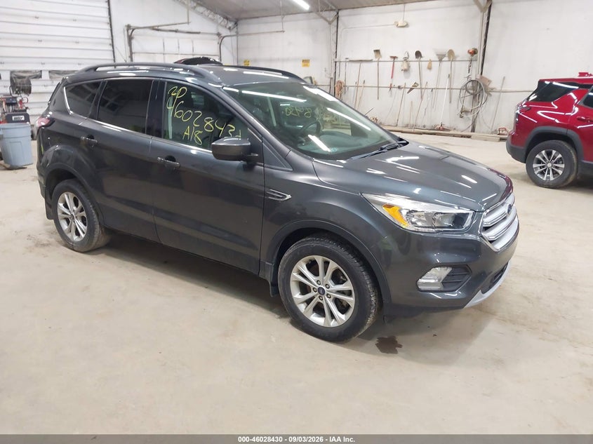 2018 FORD ESCAPE SE